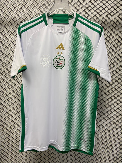 Maillot domicile Algérie 22/23