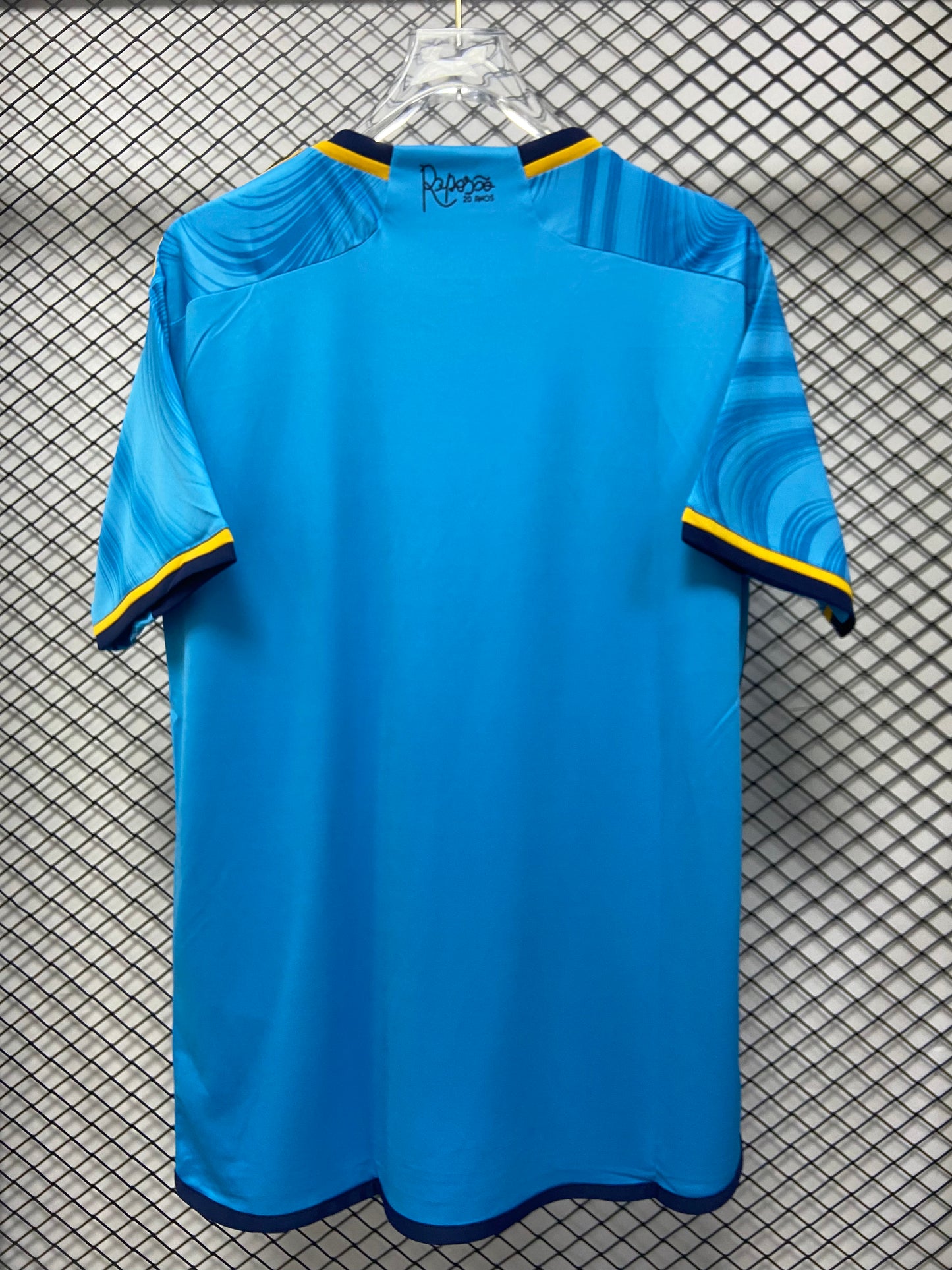 23-24 Cruzeiro's second away jersey