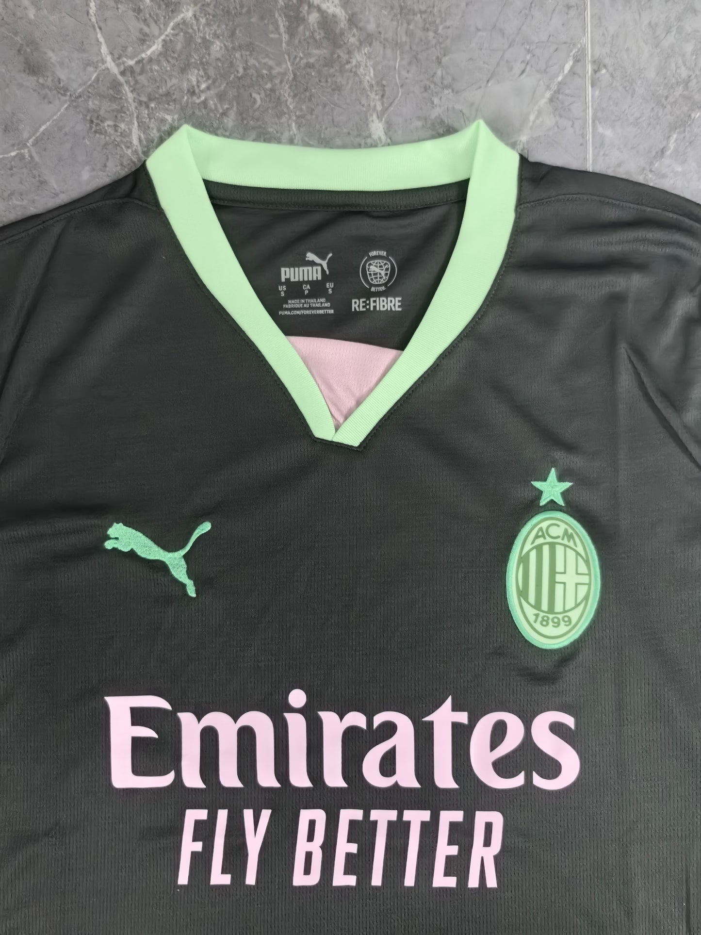 24/25AC Milan's second away jersey