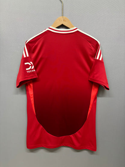 24/25 Manchester United home jersey