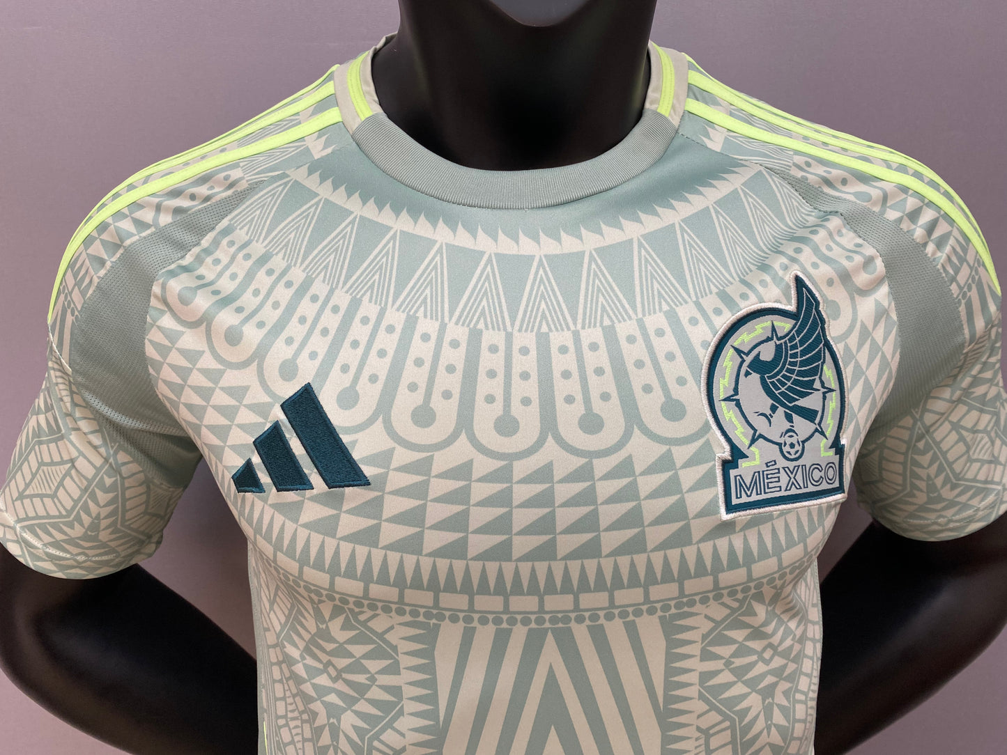 24/25 Mexico away jersey