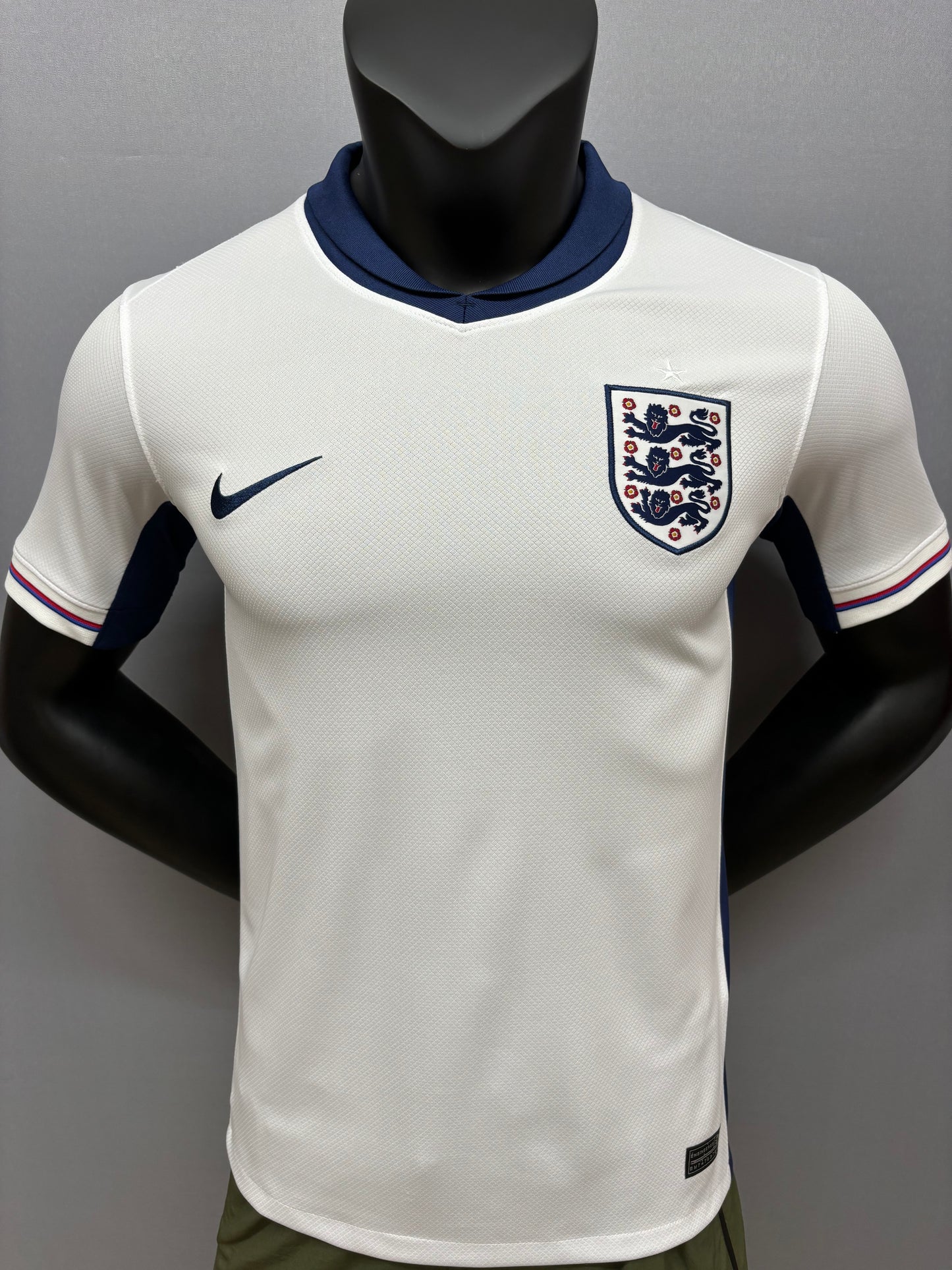 24/25 England home jersey