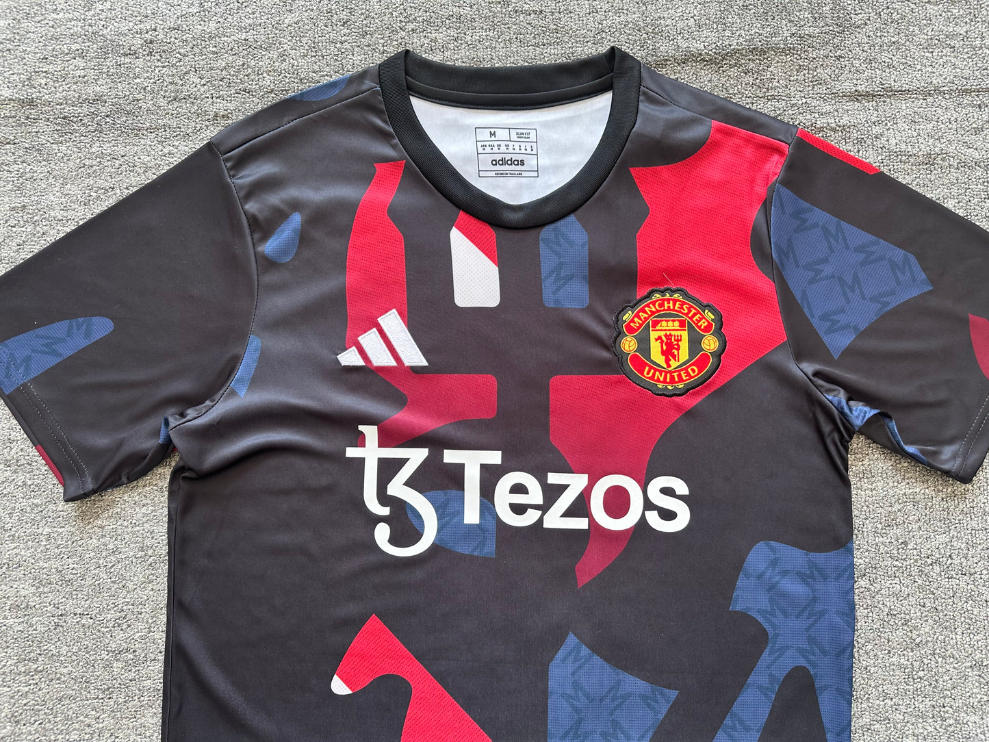 25/26 Manchester United training jersey