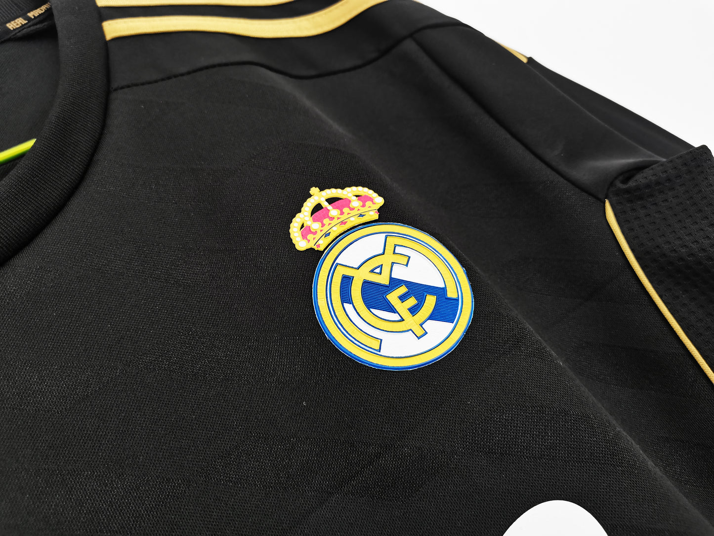 2011/12 Real Madrid away long sleeved jersey