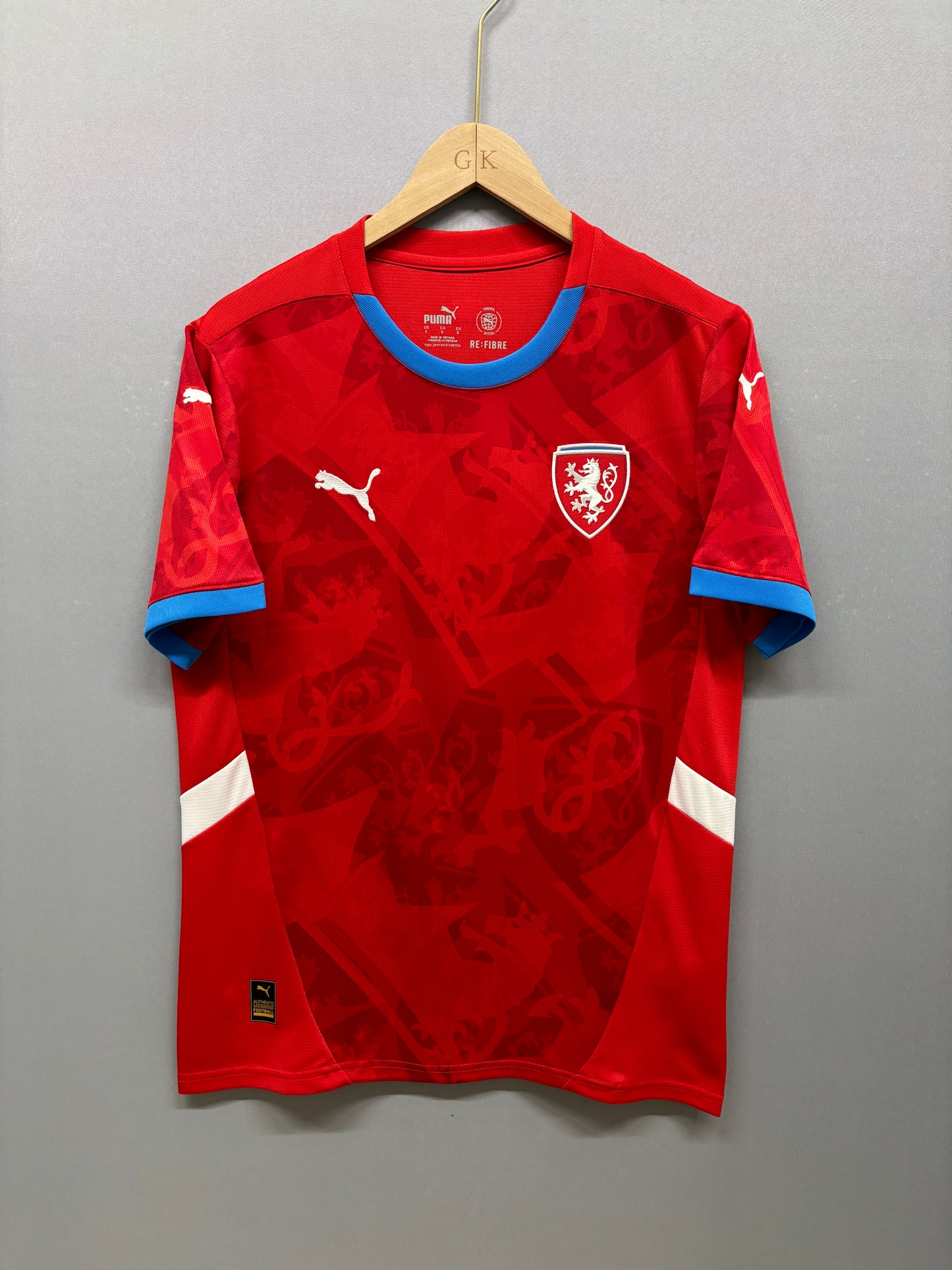 24/25 Czech home jersey