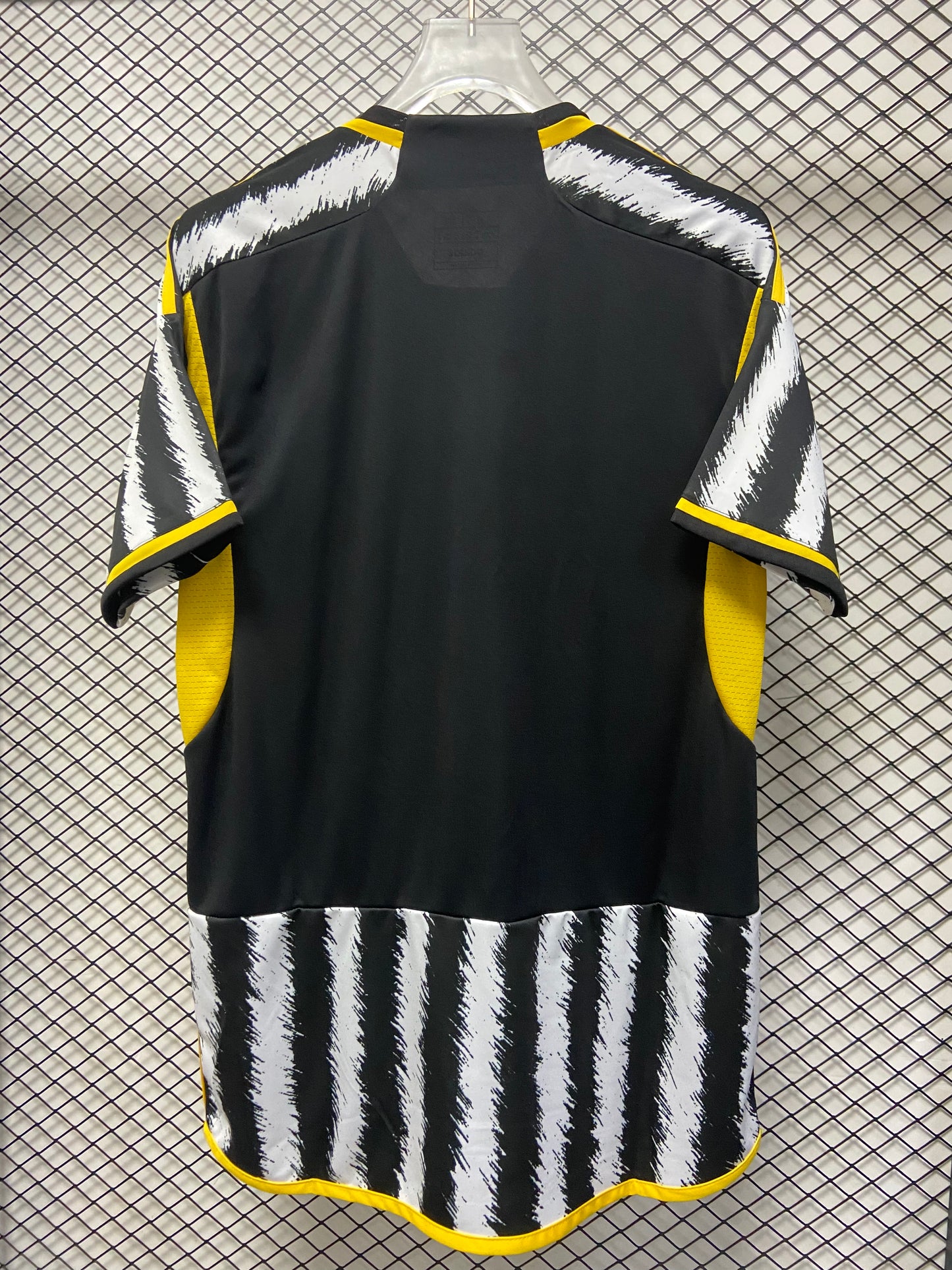 23/24 Juventus home jersey