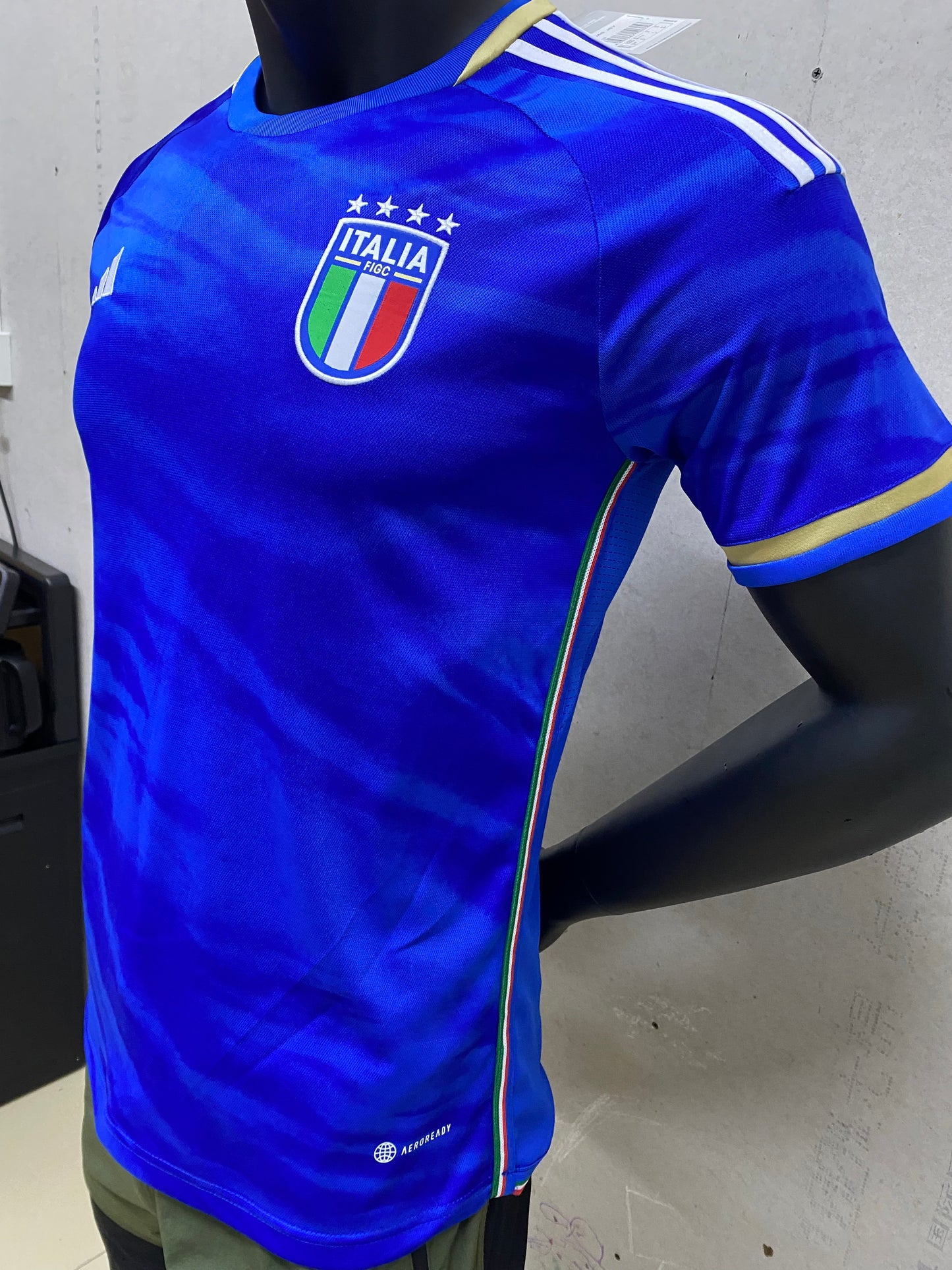 23/24 Italian home jersey