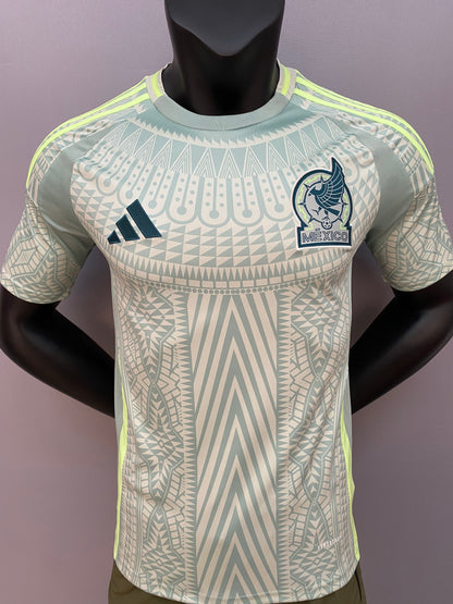 24/25 Mexico away jersey