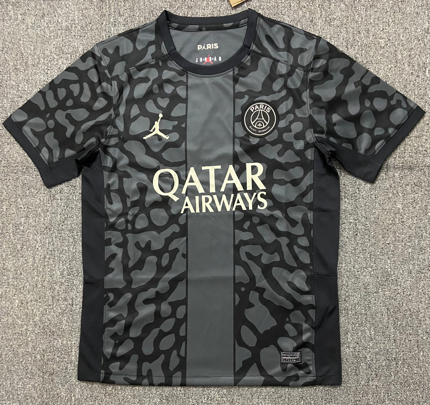 23/24 PSG second away jersey