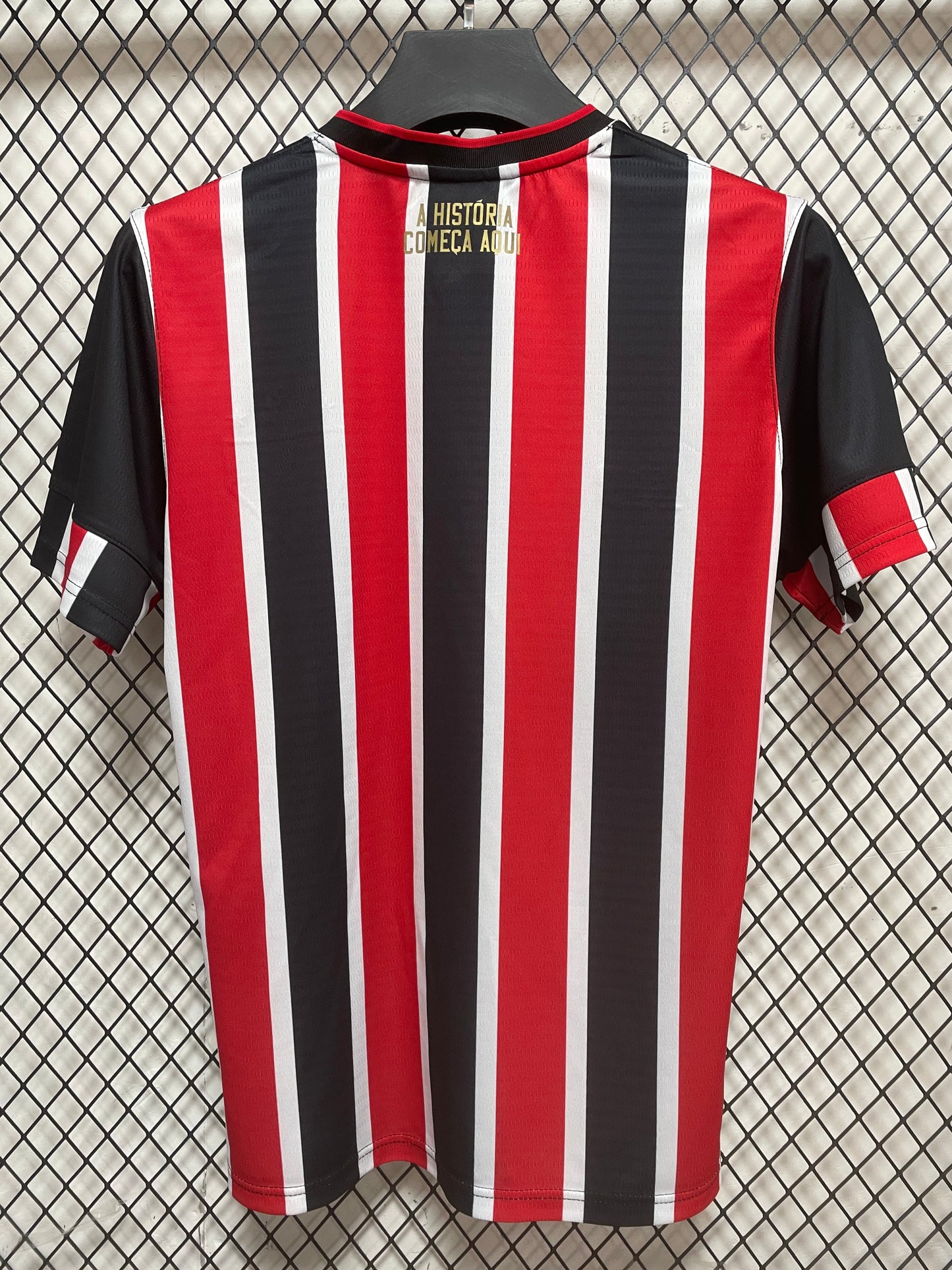 24/25 Sao Paulo away jersey