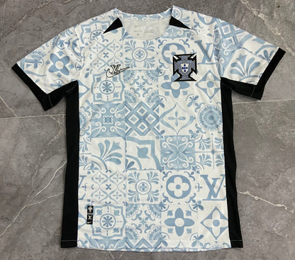 24/25 Portugal LV pre match training jersey