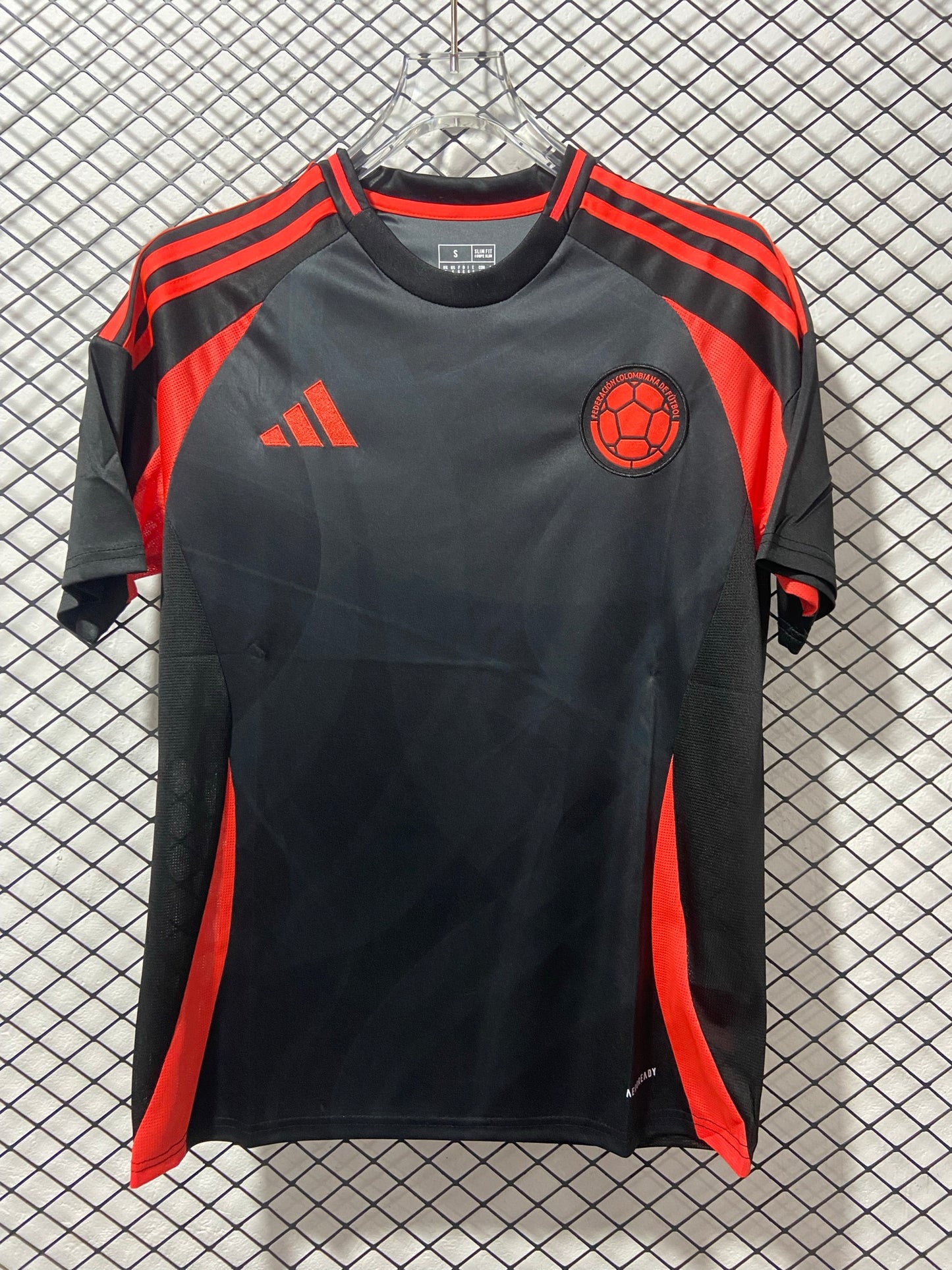 24/25 Colombia away jersey