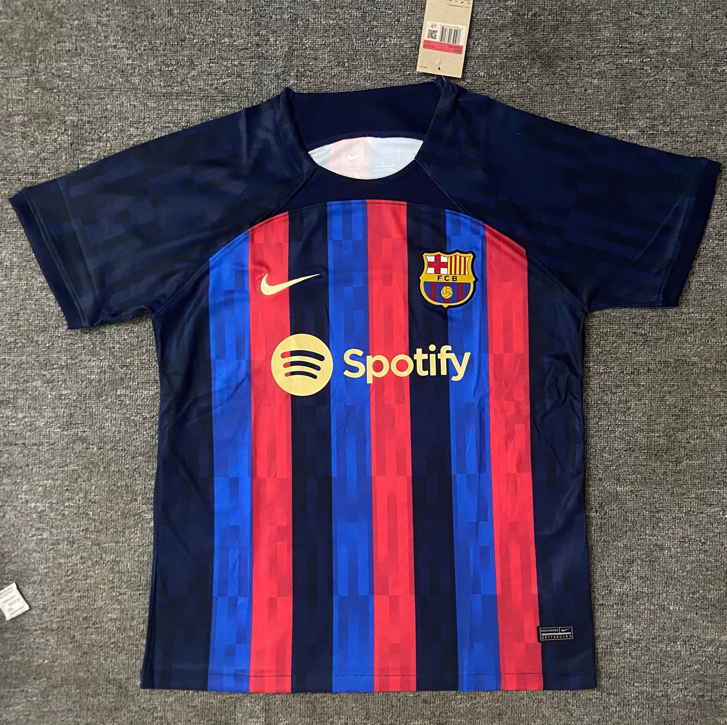 22/23 Barcelona home jersey