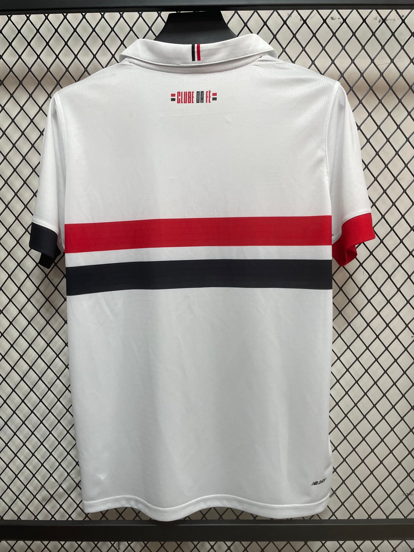 24/25 Sao Paulo home jersey