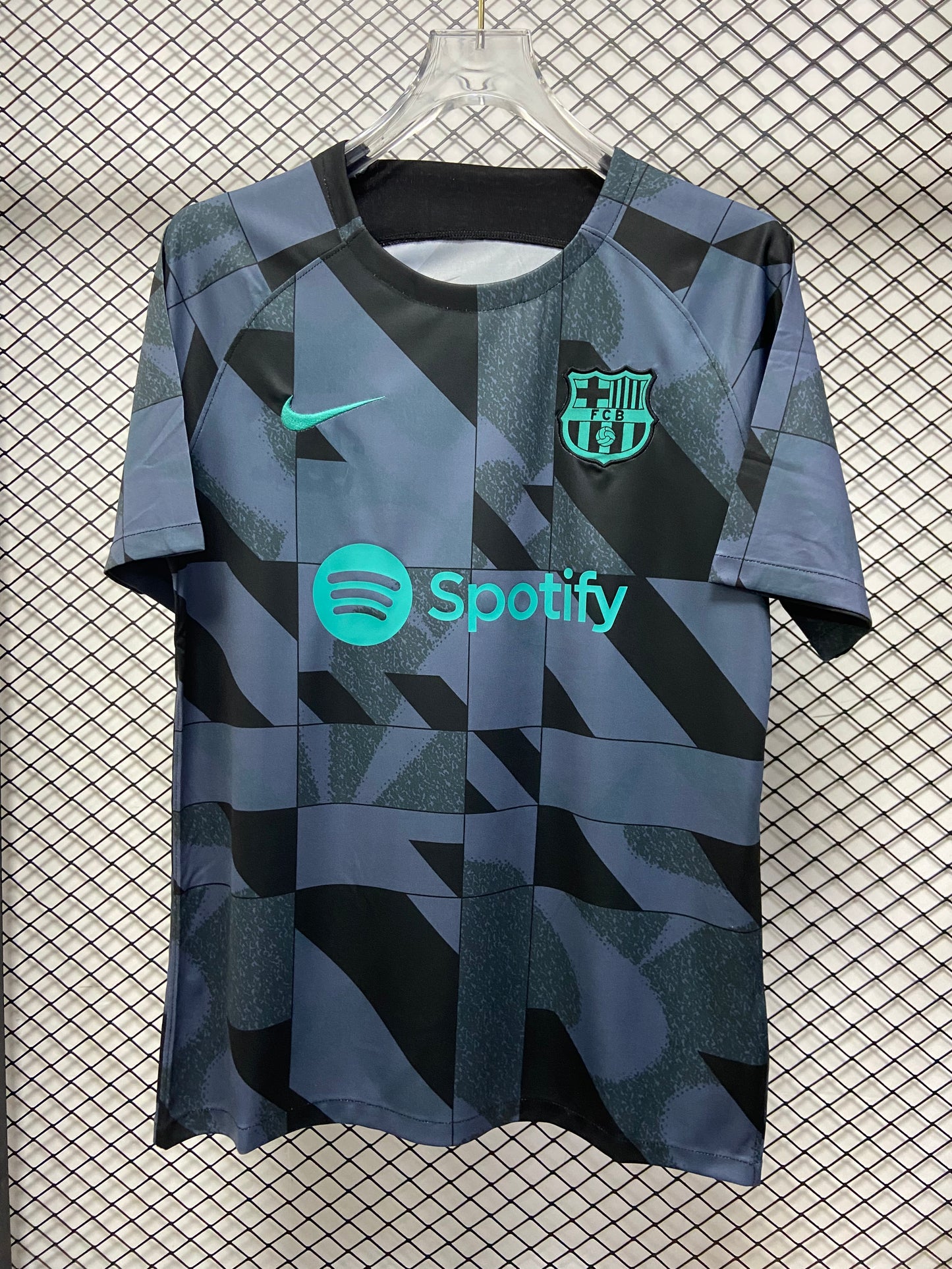 Maillot d'entraînement pré-match à carreaux gris foncé Barcelone 23/24