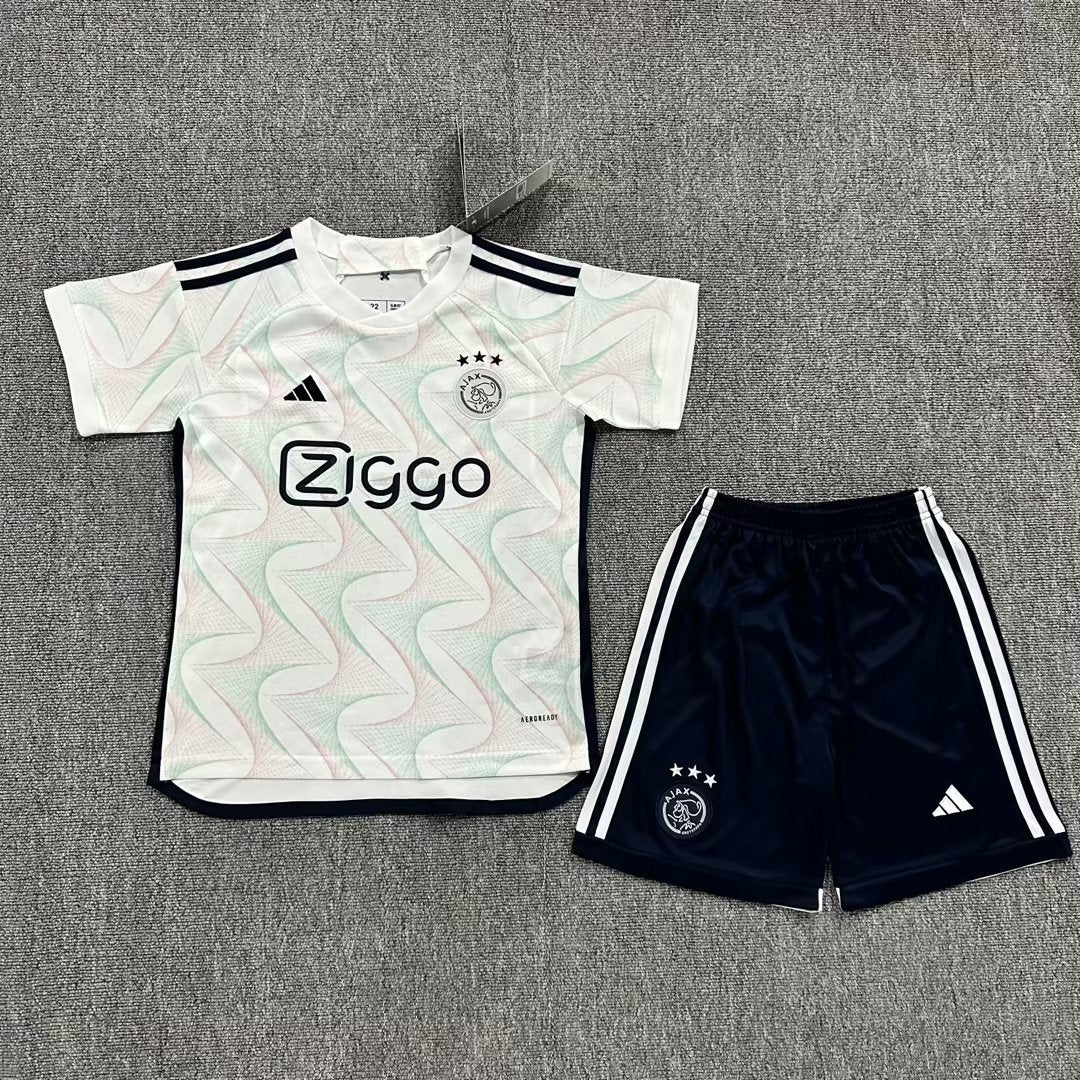 23-24 Ajax away kids set