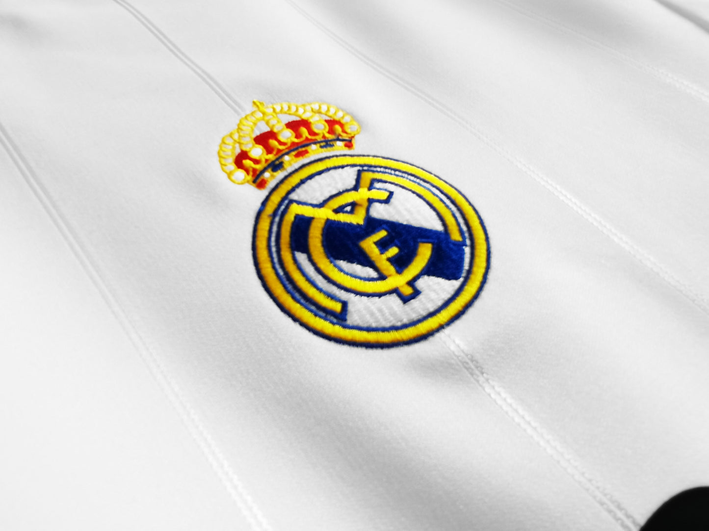 2012/13 Real Madrid home long sleeved jersey